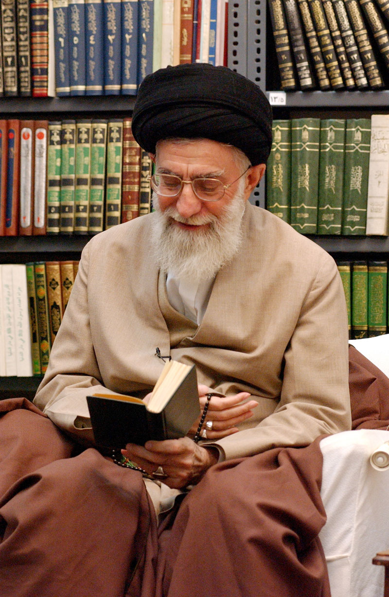 حضرت آیت الله شهید سید علی خامنهای (ره)